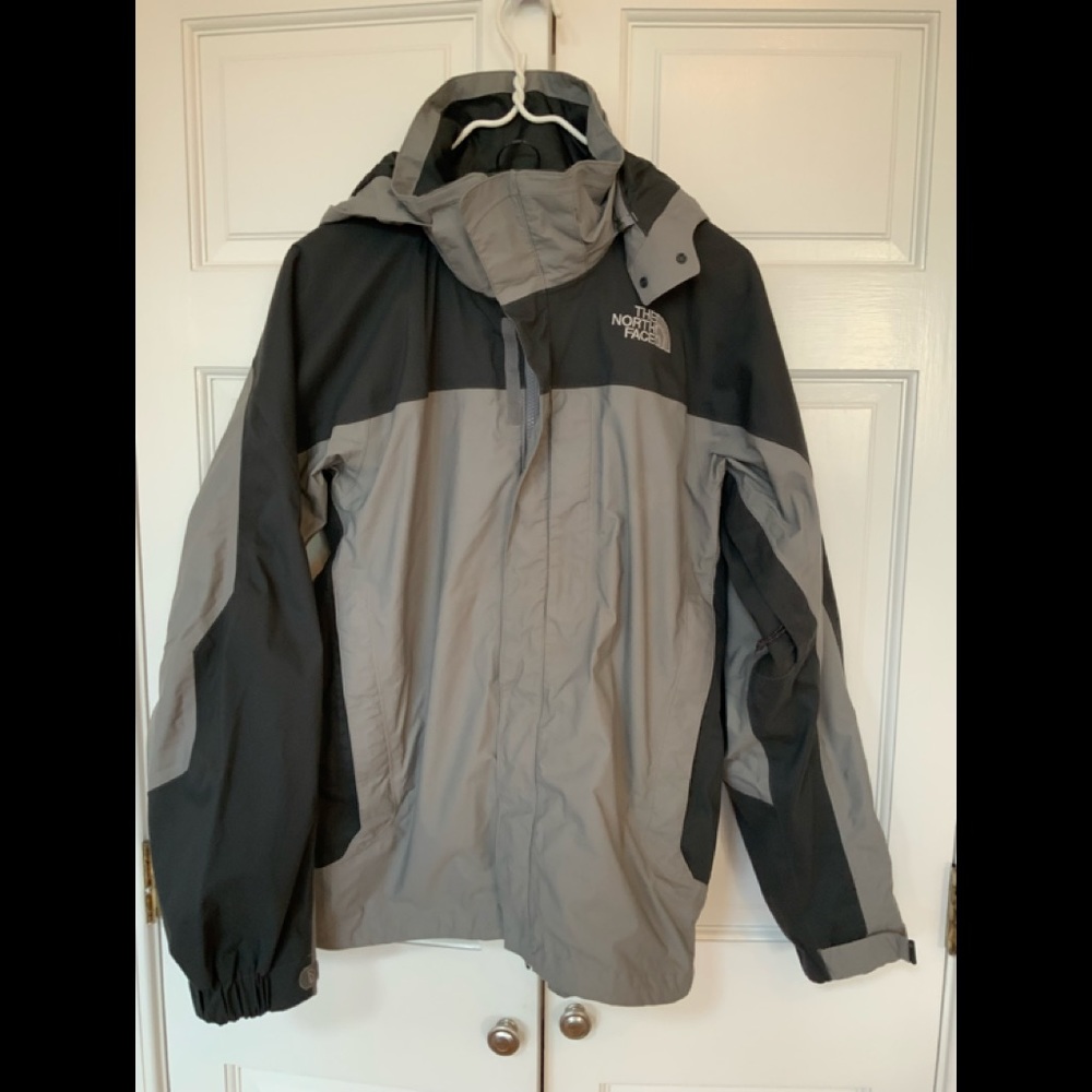 Men’s North Face winter jacket